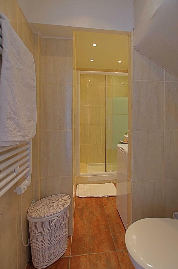 Cros De Apartment